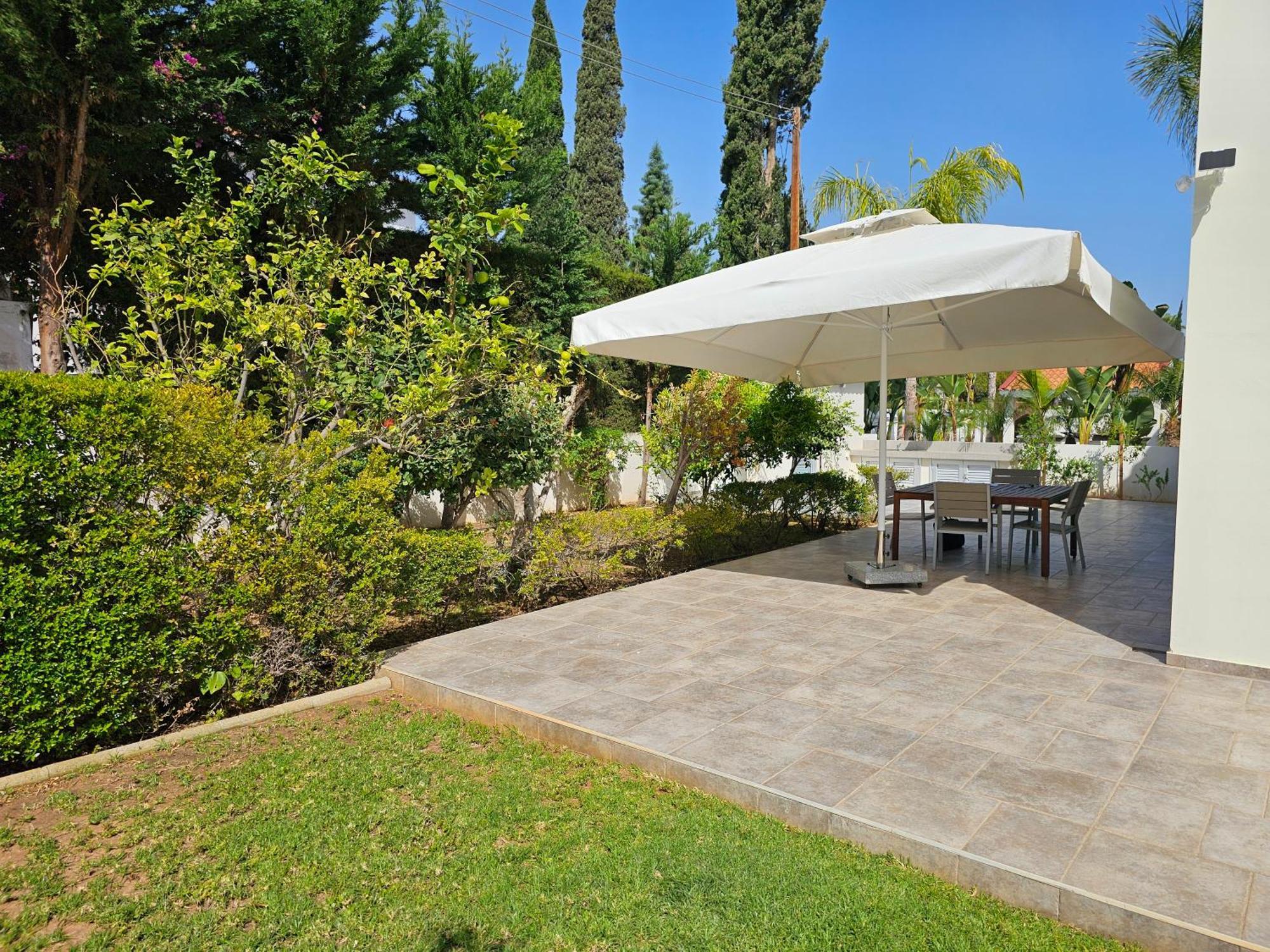 Family Home بروتاراس المظهر الخارجي الصورة