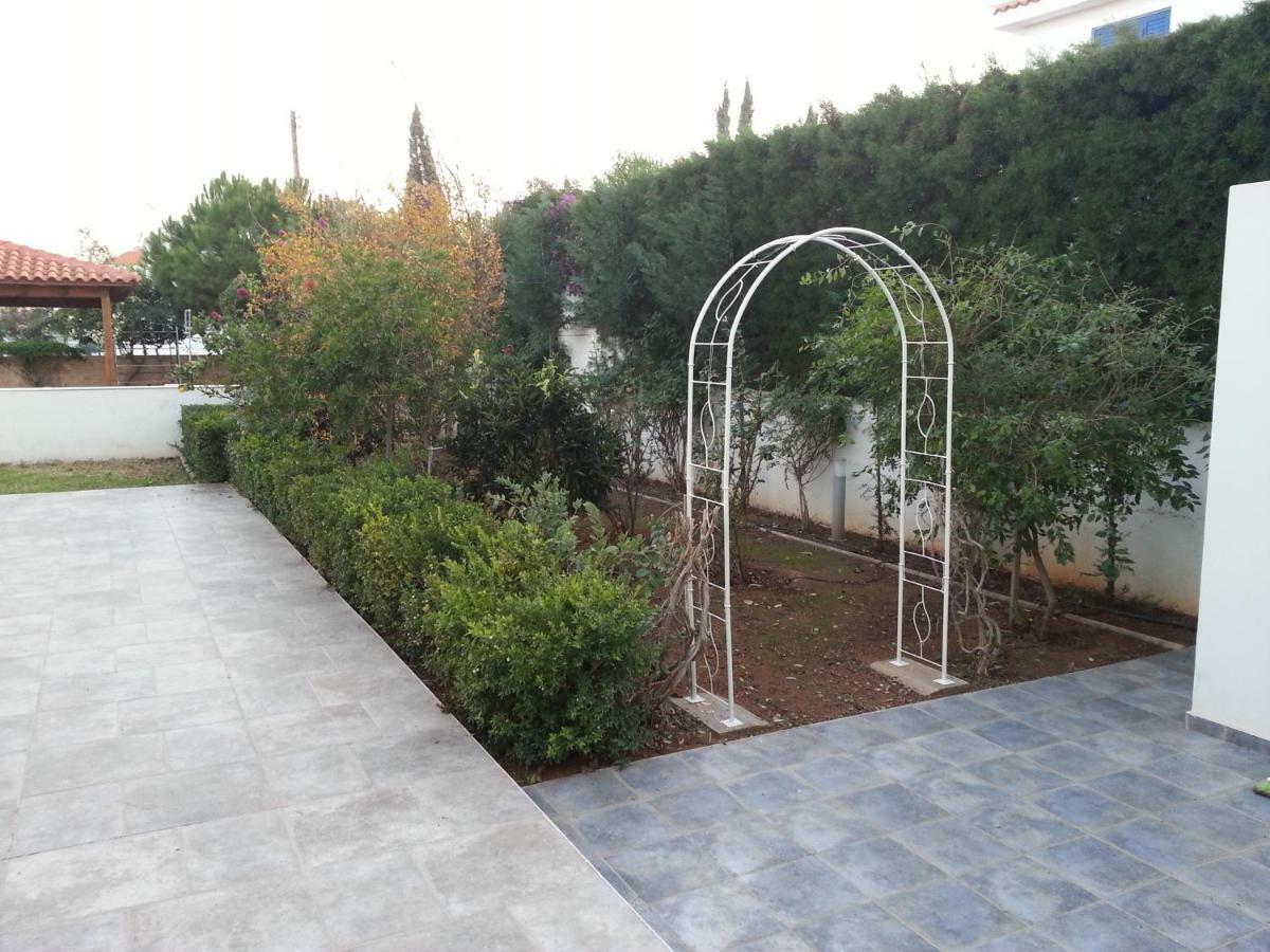 Family Home بروتاراس المظهر الخارجي الصورة